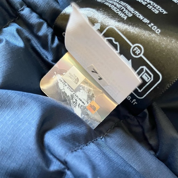 The North Face Men’s Minoqua Down Summit Navy Jacket - Picture 9 of 9